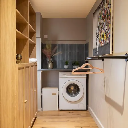 Apartament Loft Rare Avec Patio Chic - Tour Eiffel Paryż
